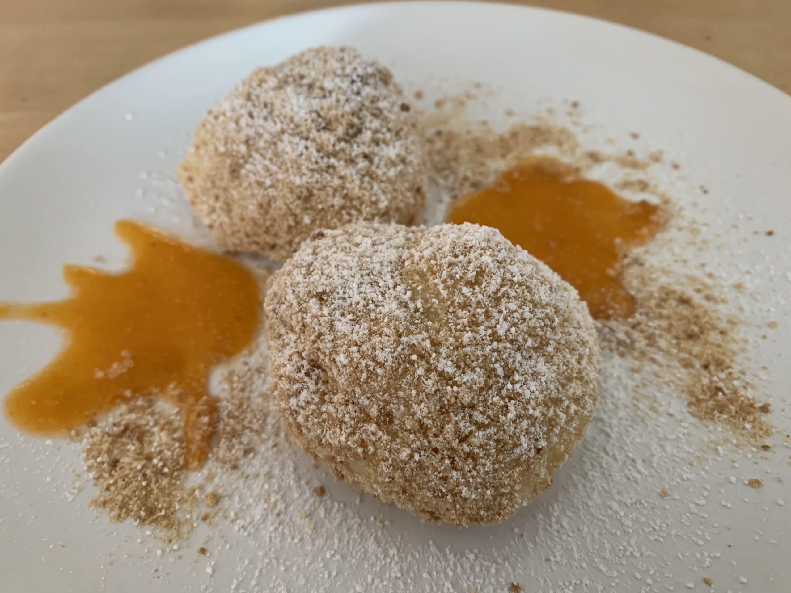 Leckere Marillenknödel